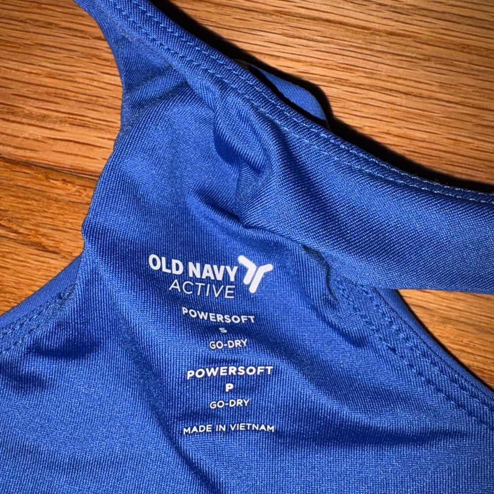 Old Navy women’s activewear dress - Picture 2 of 5